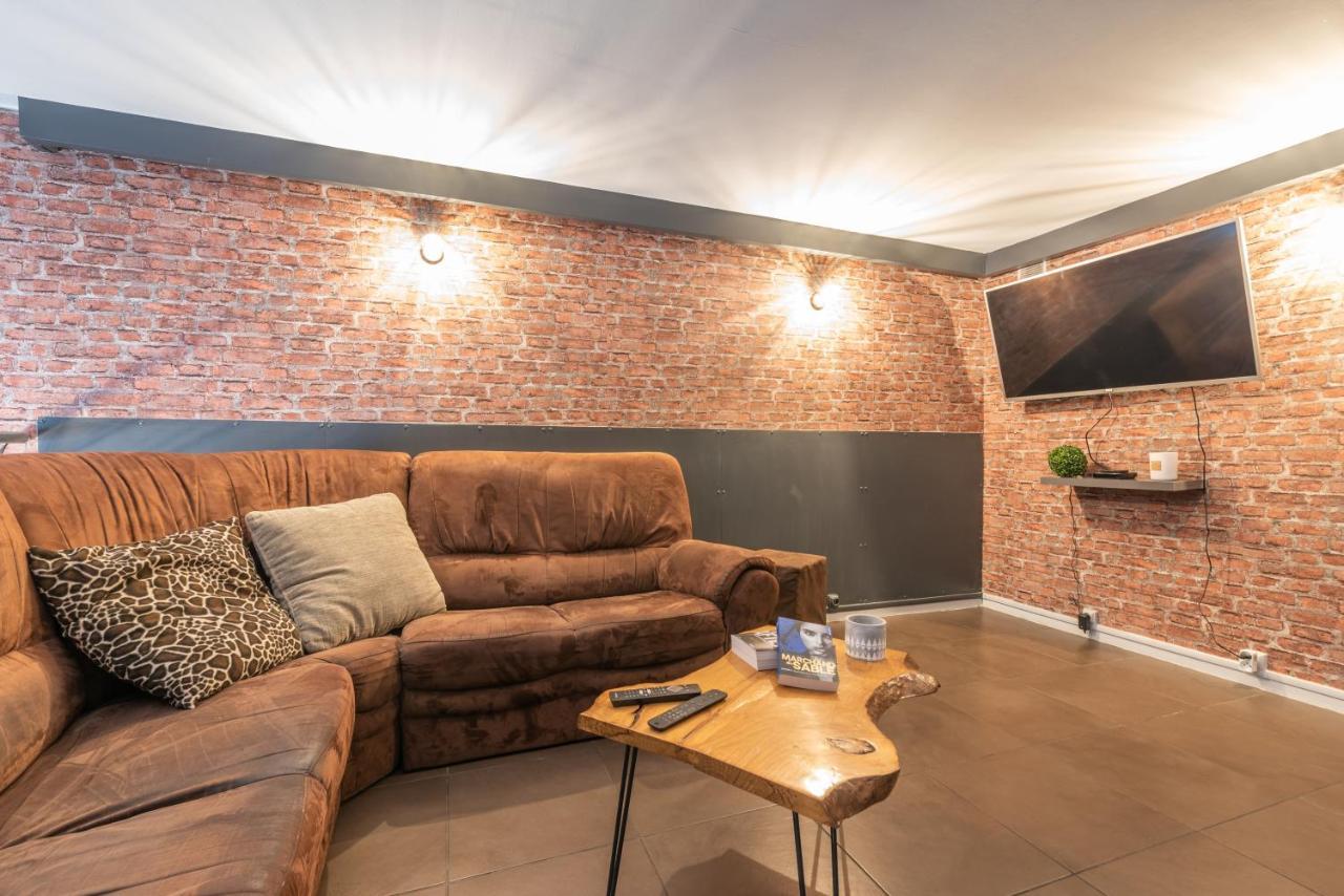 Appartement Loft Industriel En Centre *