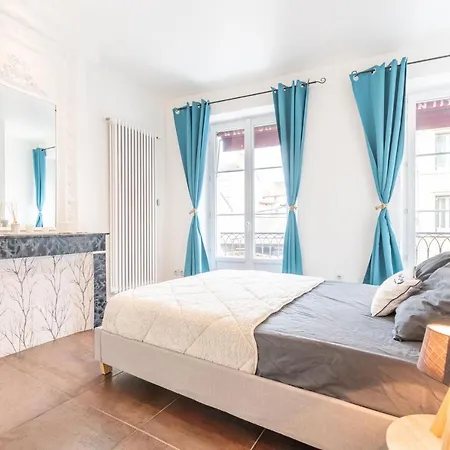 Loft Industriel En Centre Ville Le Puy-en-Velay Exterior photo